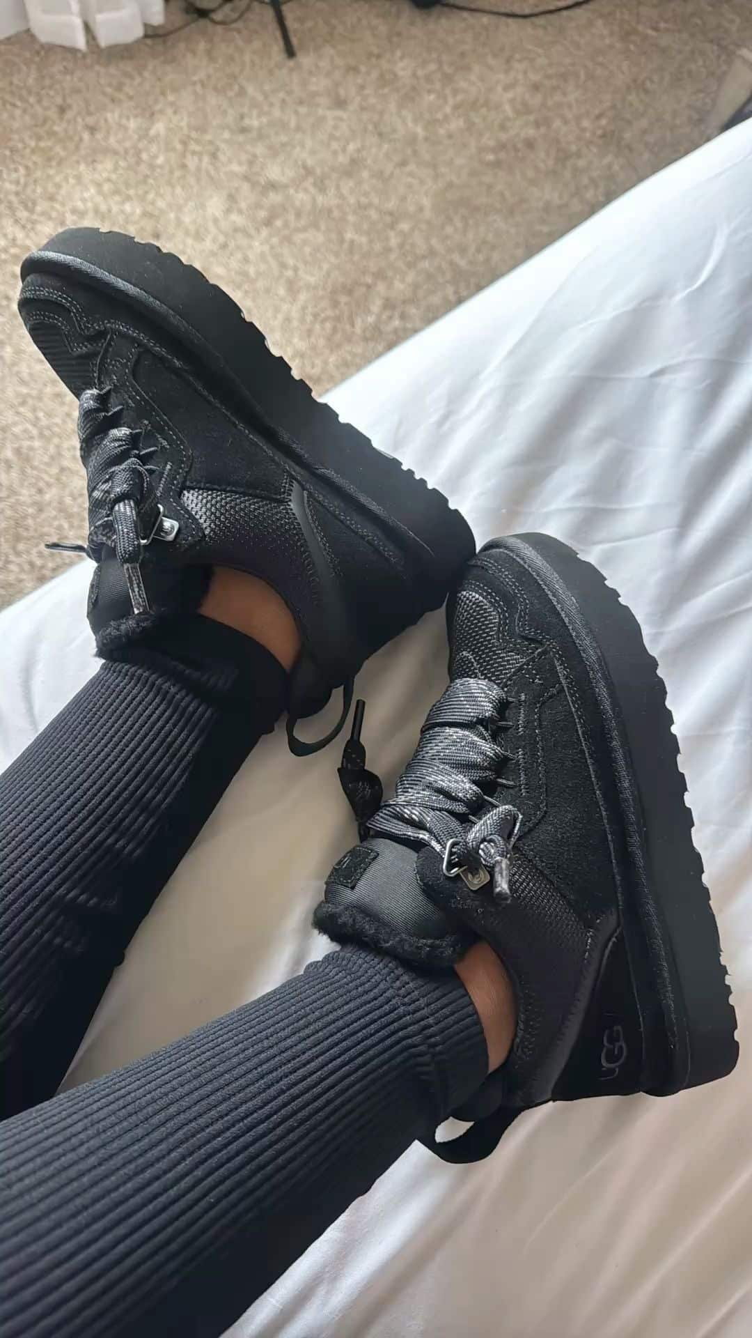 Ugg Lowmel Black