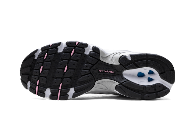 New Balance 530 White / Pink