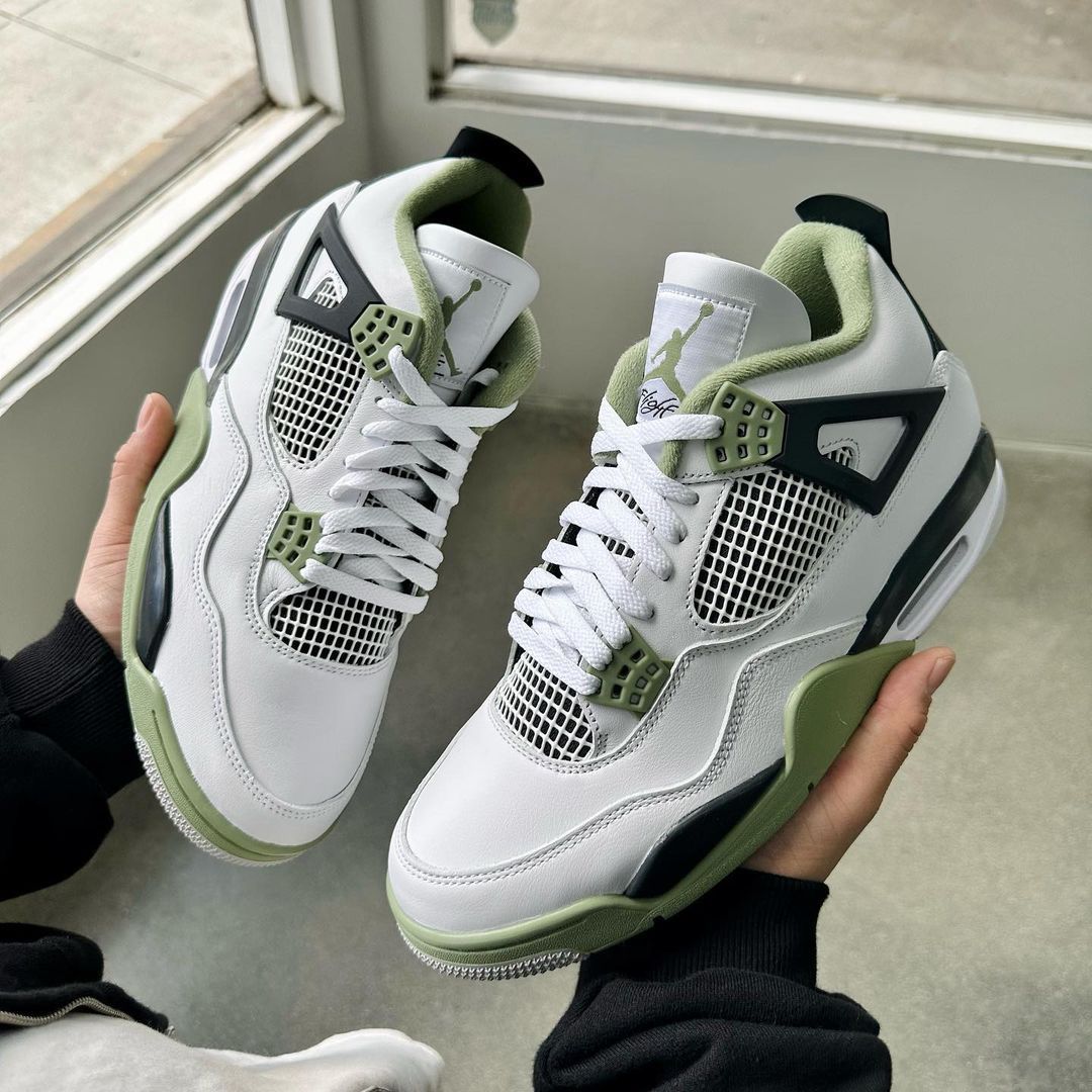 Nike Jordan 4 Seafoam - Edición limitada