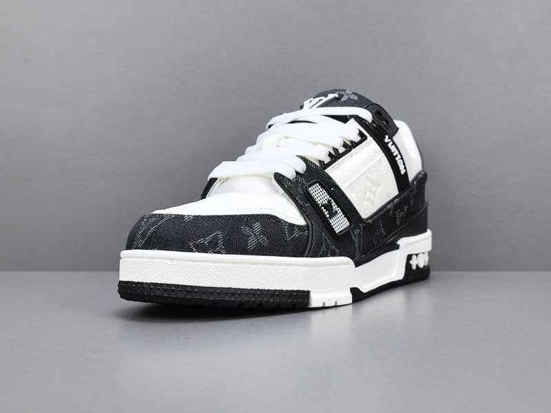 LV Trainer White Black