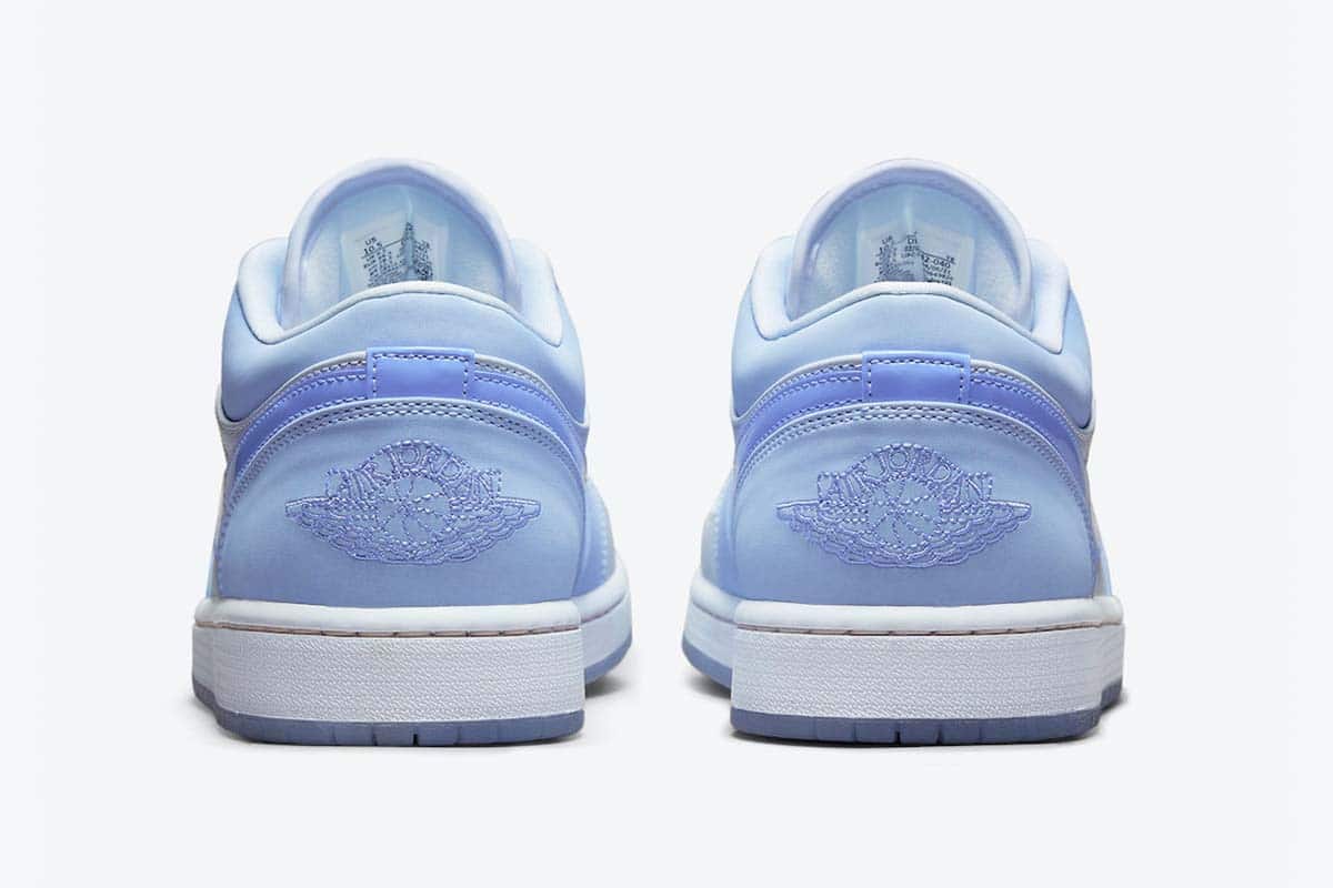 Air Jordan 1 Low SE ‘Mighty Swooshers’