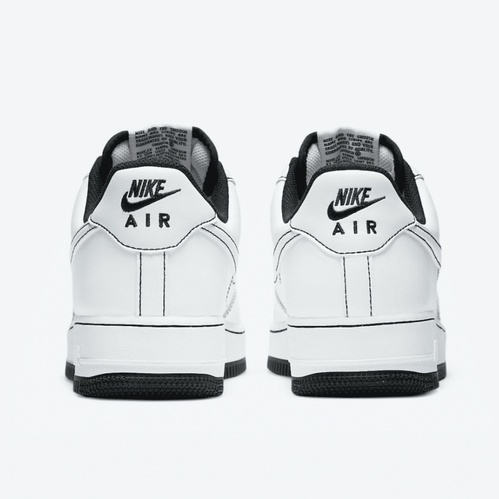Nike Air Force 1 07 LV 8
