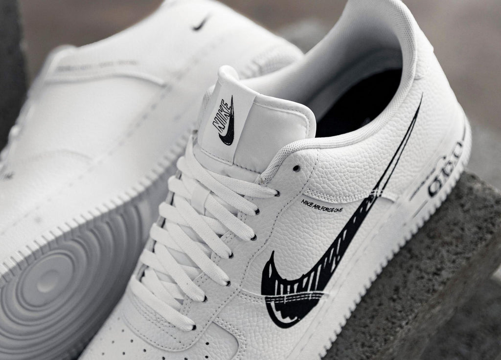 NIKE AIR FORCE 1 LV8 UTILITY