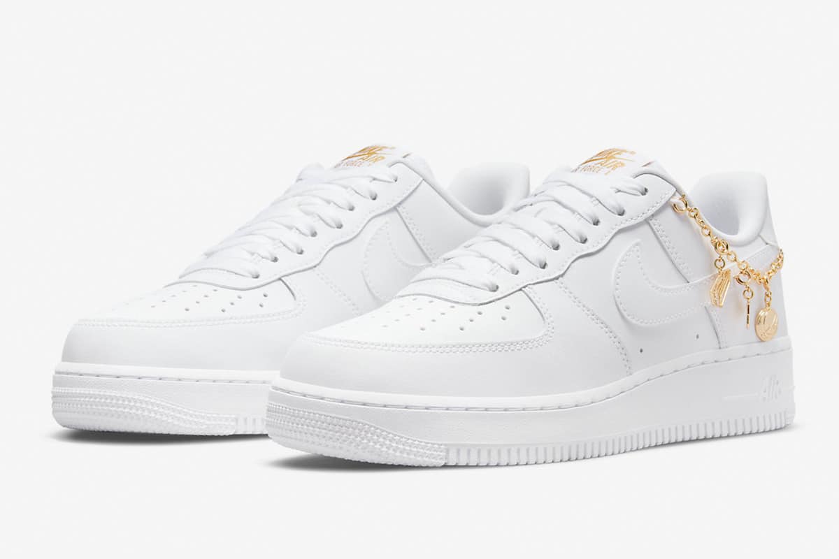 Wmns Nike Air Force 1 ’07 LX ‘Lucky Charms’
