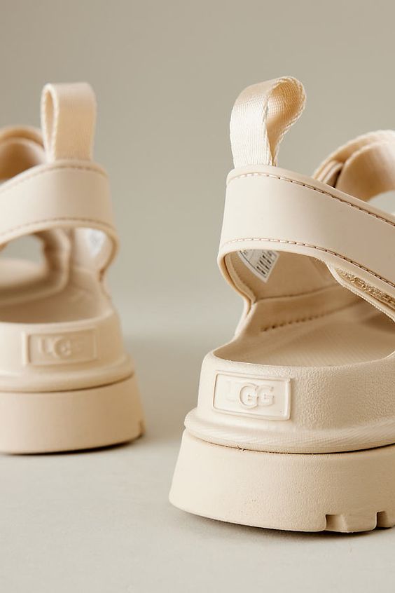 UGG GoldenGlow Sandal Sea Salt