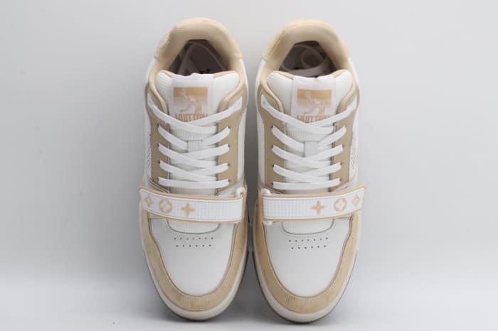 LV Trainer Beige White