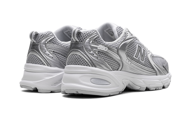 New Balance 530 Moonbeam Silver Metallic