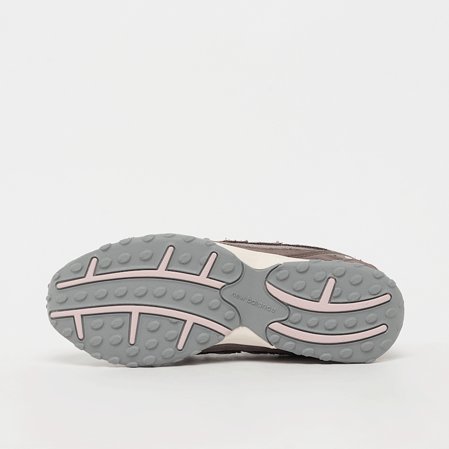 New Balance WMNS 204L Marron Rosa